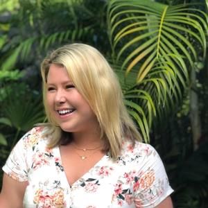 Meet your Posher, Emily